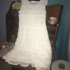 Lined lace dress